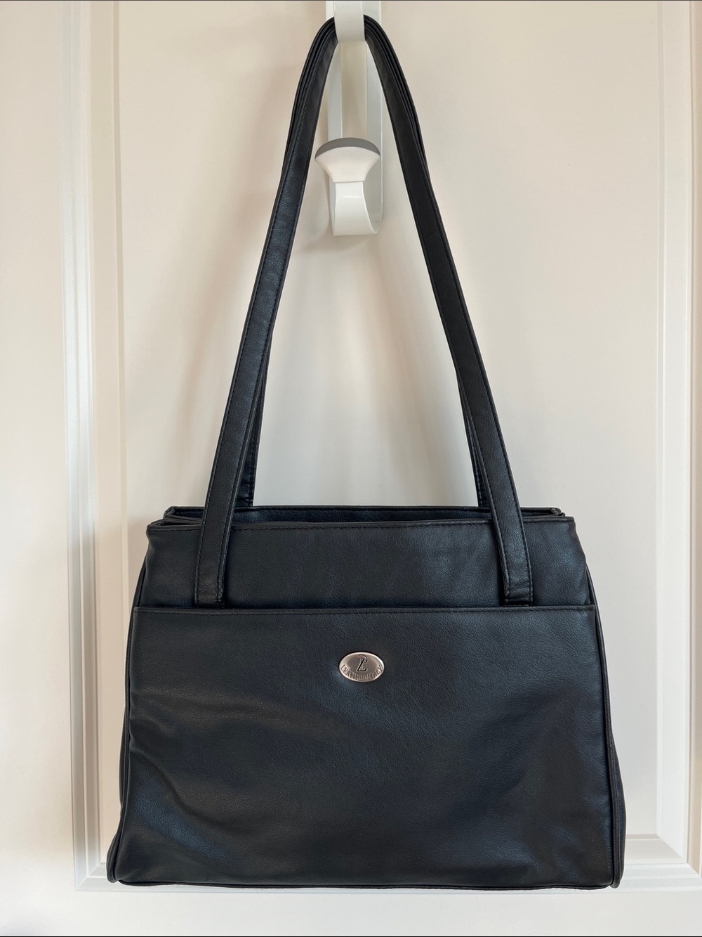 Leather Italy Classic Black Leather Tote Bag with Silver Accent